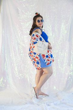 kimono curto flower power - azul e vermelho na internet