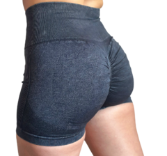 Calza Short Seamless Con Frunce Push Up Liso Gris Oscuro