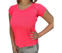 Remera Deportiva De Entrenamiento Mujer Dry Fit Rosa - tienda online