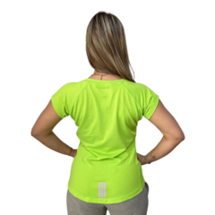 Remera Deportiva De Entrenamiento Mujer Dry Fit Amarillo - lasmarquezas