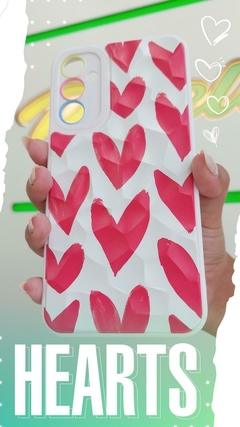 FUNDA CASE ESCAMAS HEARTS