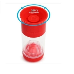 Copo Infusor de Frutas 360 graus Vermelho Munchkin - comprar online