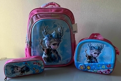 Kit Escolar Frozen com Efeito 3D Mochila que acende, Lancheira e Estojo