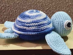 Tartaruga  feito com a técnica de Amigurumi em crochê, by Casinha de Crochê Ateliê. - comprar online