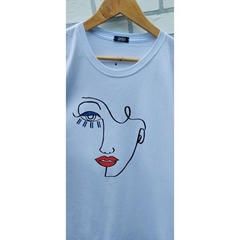 T-shirt woman line - comprar online