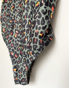 Traje de baño animal print (T4US / M) - ESE CLOSET