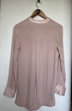 Blusa escote en V sin botones - ESE CLOSET