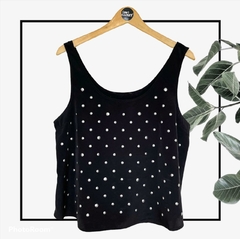 Blusa musculosa sin mangas con tachas aplicadas (M/L)