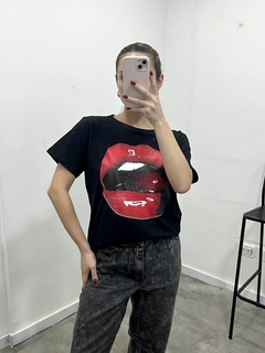 Remera Kiss - comprar online