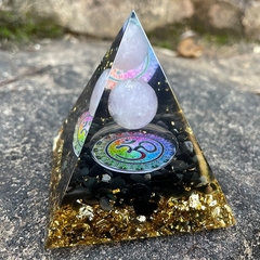 Orgonite Pirâmide - Obsidiana e Pedra Da Lua Reiki - loja online