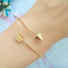 bracelete flecha dourado - comprar online