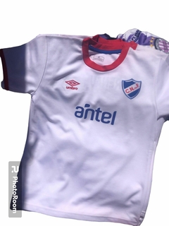 CAMISETA CLUB NACIONAL DE FOOTBALL