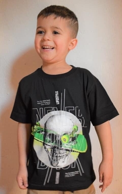 Remera CALAVERA SKATE - COD 3007