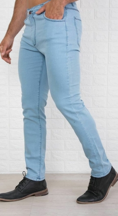 Jean semi chupin CELESTE CLASICO NICO - comprar online