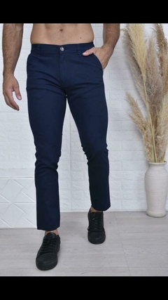 Pantalón Semi chupin corte chino TUPE - Nichi Indumentaria