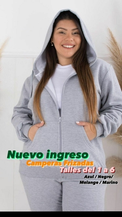 Campera básica con FRIZA