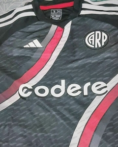 Camiseta RIVER NEGRA