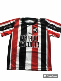 Camiseta PERSONALIZADA CON ESCUDO EMBROID en internet