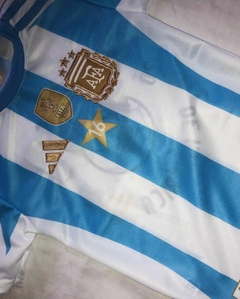 Camiseta ARGENTINA Campeones de AMERICA BEBE