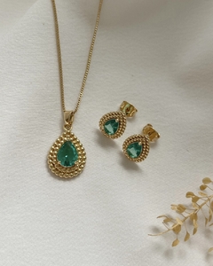 Conjunto Stella com colar e brinco em formato de gota com zircônia verde água banhado em ouro 18k - loja online