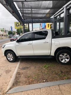 Toyota Hilux 2016 en internet