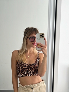 TOP LYCRA ESPALDA U LEOPARDO - comprar online