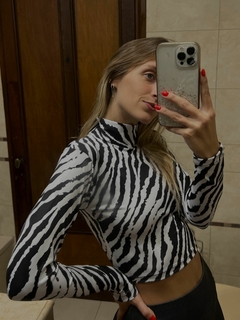 POLERA LYCRA CEBRA (mas larguita)