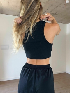 CROP MORLEY BLACK - comprar online