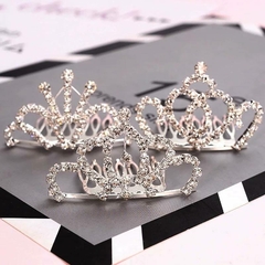 Corona tiara peineta modelo surtidos 5cm*6cm