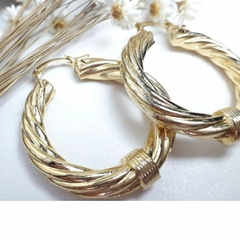 Argola Dourada Banho Ouro 18k Mulher da Moda - comprar online