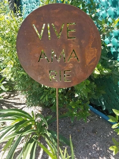 Pinche Vive ama Ríe