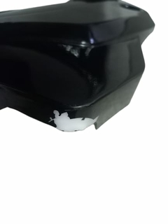 Carenado lateral izquierdo negro con detalles Corven - comprar online