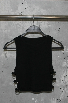 MUSCULOSA CON ARGOLLA - comprar online