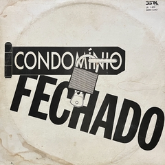 CONDOMINIO FECHADO , 19??