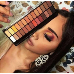 Paleta de Sombra Belle Angel 28 Cores Matte na internet