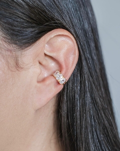 PIERCING FAKE ZIRCÔNIAS BANHO DE OURO 18K - VIRGINIA na internet