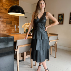 Vestido Midi Camadas