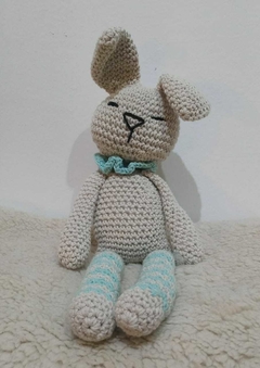 AMIGURUMI CONEJO