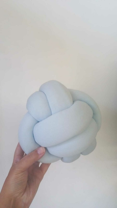 PELOTA NUDO CELESTE