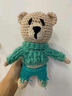 AMIGURUMI OSO CON SWEATER