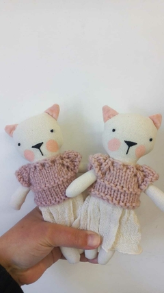 MUÑECOS DE TELA: GATITAS MINI