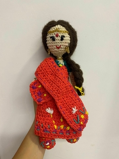 AMIGURUMI: MUÑECA HINDU