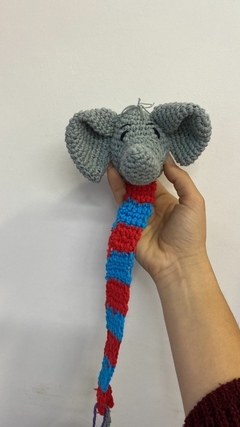 AMIGURUMI MARCA PÁGINAS ELEFANTE