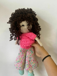 AMIGURUMI MUÑECA PELOS RULOS