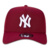 Bone 9FORTY A-Frame Snapback Aba Curva MLB New York Yankees bordo - comprar online