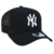 Bone 9FORTY A-Frame Trucker Snapback MLB New York Yankees Aba Curva Preto. na internet