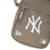 SHOULDER BAG NEW ERA MLB NEW YORK YANKEES KAKI. na internet