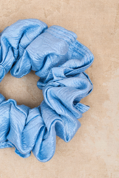 SCRUNCHIE LAWLOIT - comprar online