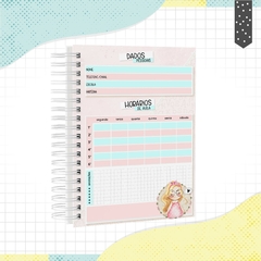 Caderno Menina loira - tamanho universitário - comprar online