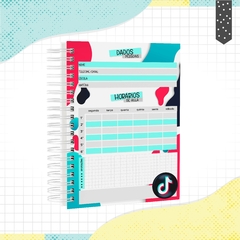 Caderno Tiktok - tamanho colegial - comprar online